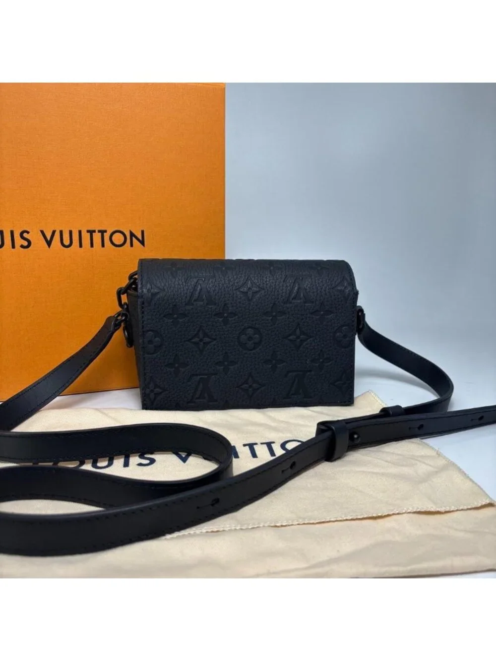 Louis Vuitton name louis